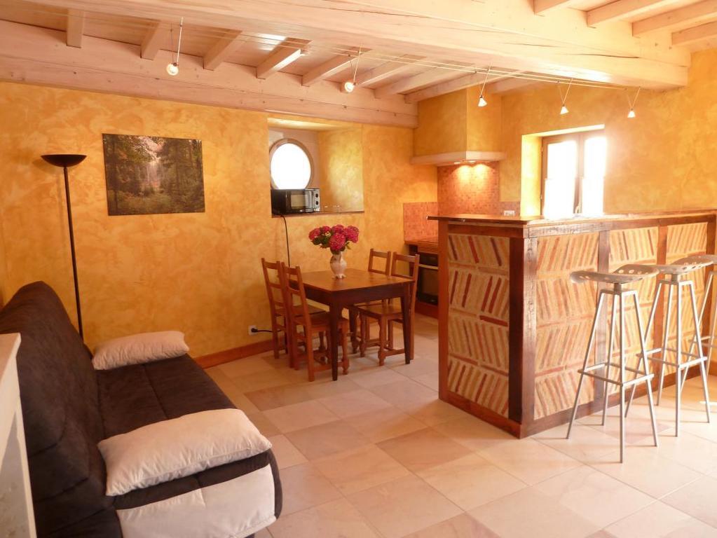 le gîte de viré Exterior foto